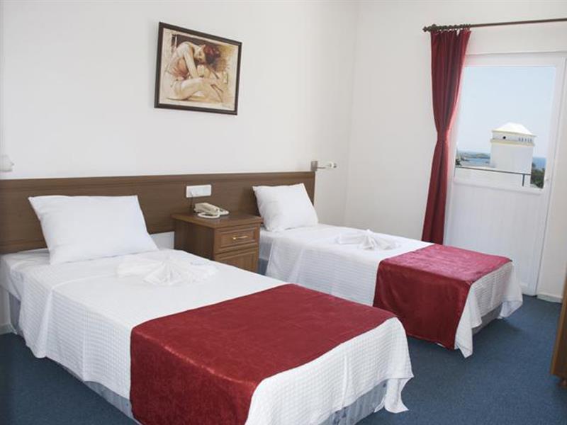 สกาย เวล่า โฮเต็ล แอนด์ สวีท - ออล อินคลูซีฟ Hotel Gumbet ภายนอก รูปภาพ